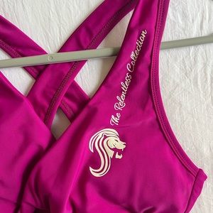 STREIGNTH Criss-Cross Sports Bra